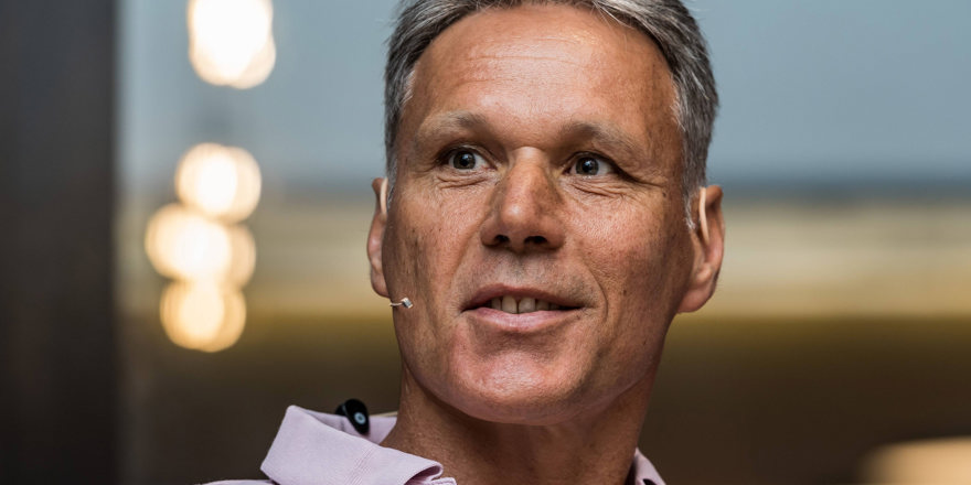 Marco van Basten: “El Estudio Drake de fútbol es importante para la industria” - FIFPRO World Players' Union
