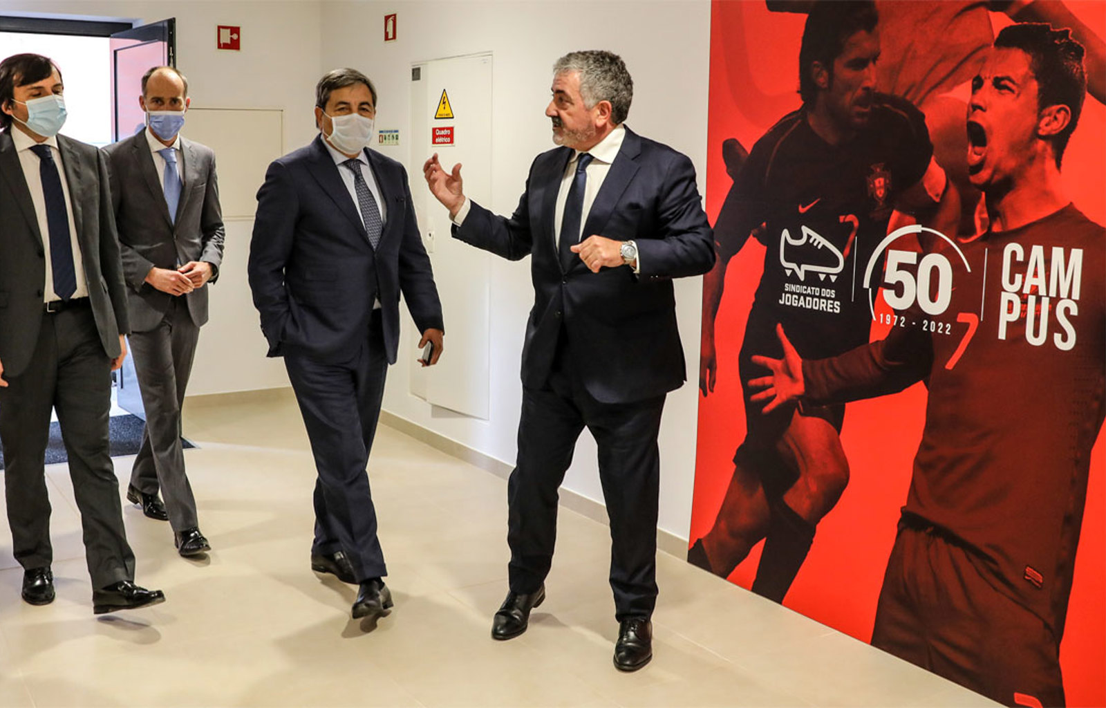 SJPF President Joaquim Evangelista welcome among others Fernando Gomes (FA President, second on the right hand side) to the player campus