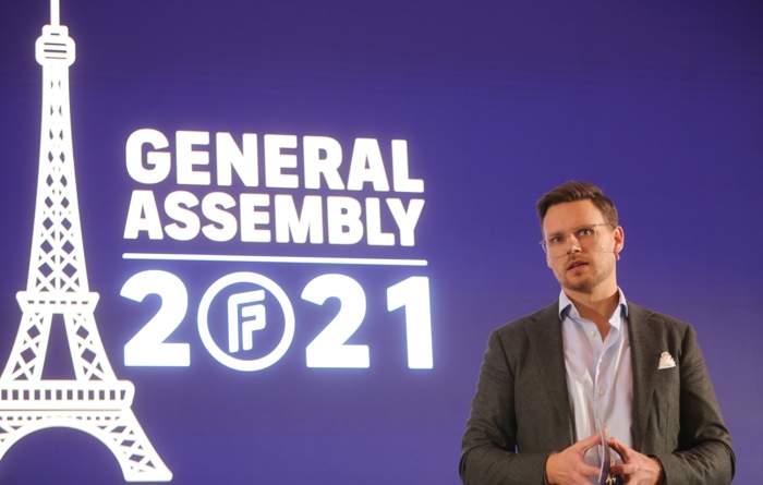 Jonas Presenting GA 2021
