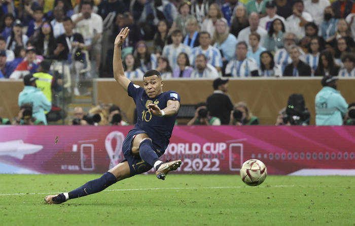 Mbappe World Cup 3