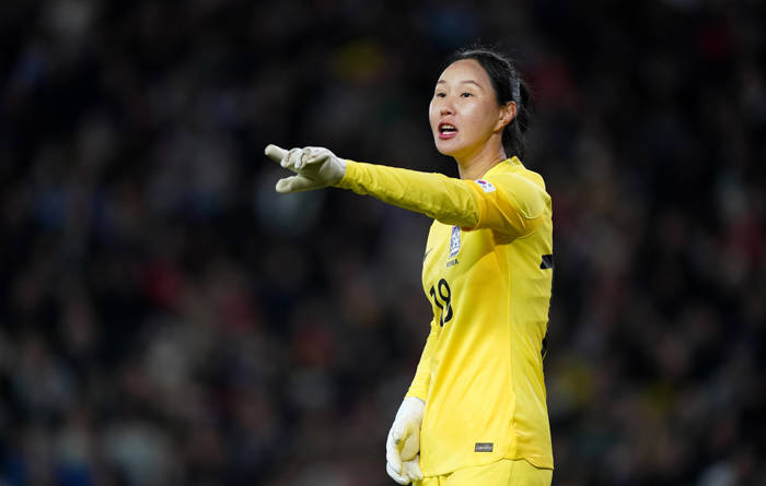 Jung Mi Kim